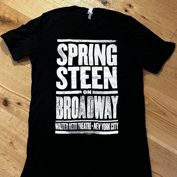 Official Bruce Springsteen on Broadway T-Shirt - Picture 1 of 3